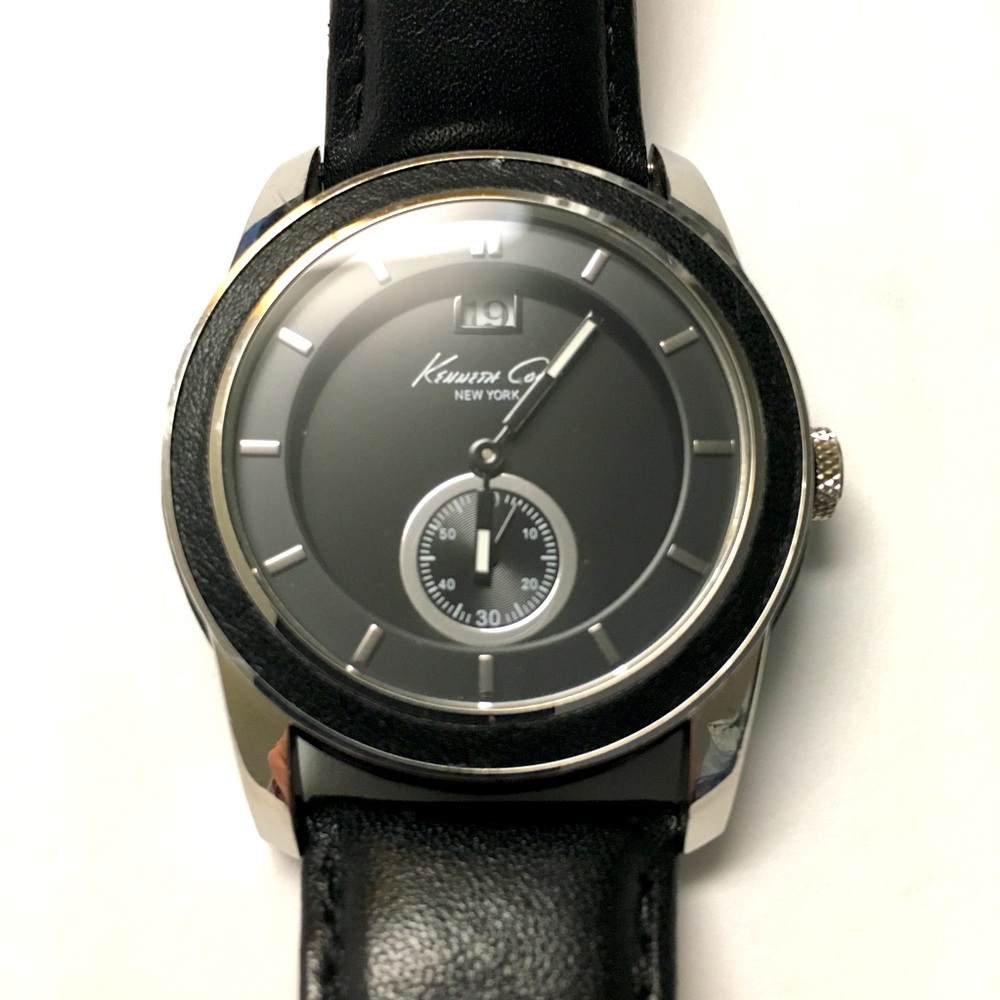 Kenneth Cole New York Genuine Black Leather Band Watch KC #1856 Needs Battery